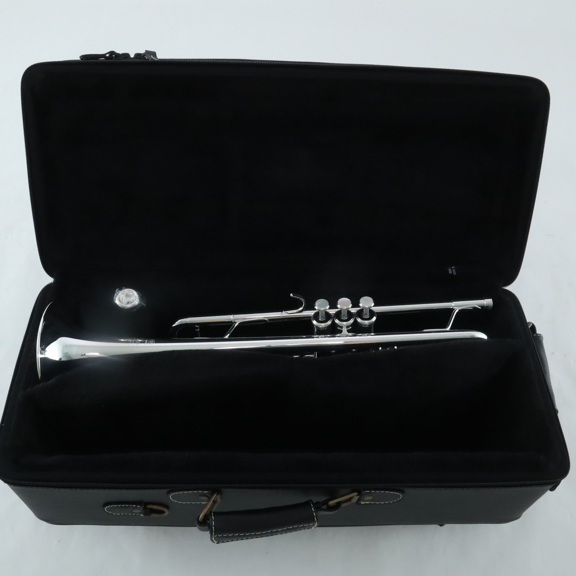 Yamaha Model YTR-8345IIRS 'Xeno' Professional Large Bore Bb Trumpet SN  573008 SUPERB