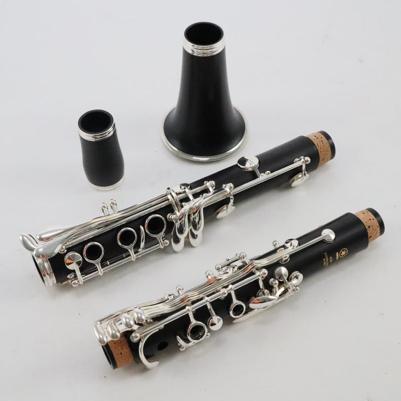 Yamaha Model YCL-450 Intermediate Bb Clarinet with Silver Plated Keys MINT CONDITION