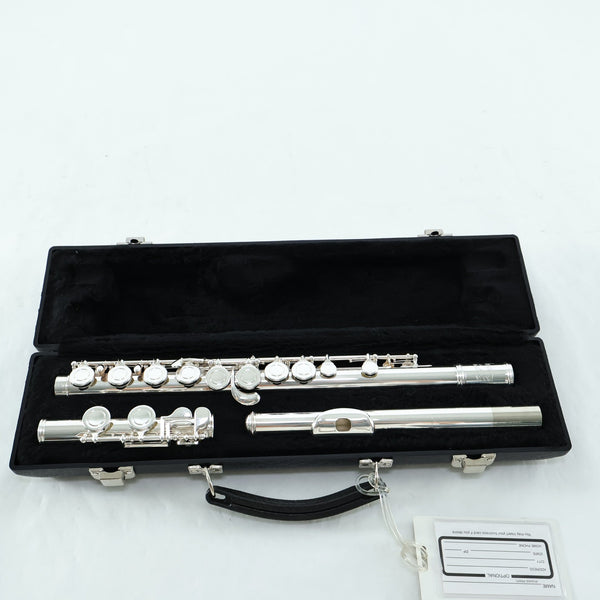 Armstrong Model FLSOL301 Closed Hole Student Flute SN 9205987 NICE- for sale at BrassAndWinds.com