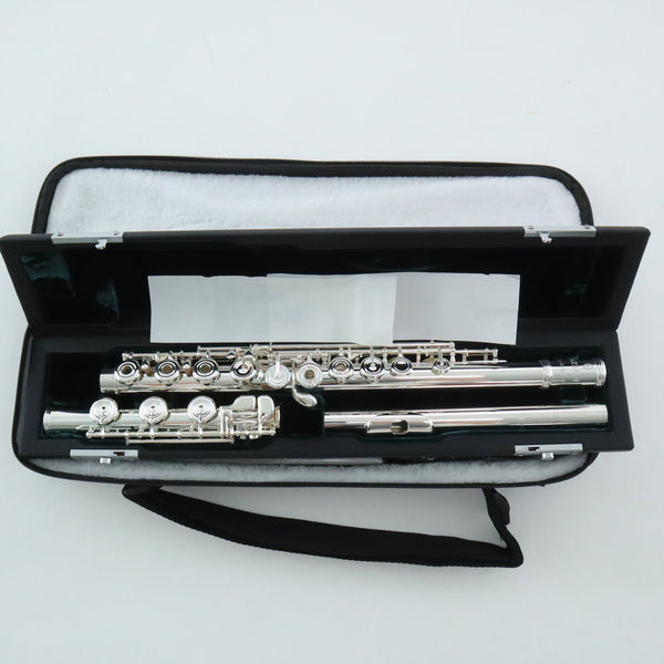Azumi Model AZ3SRBEO-C Sterling Silver Professional Flute - Open Hole/Offset G MINT CONDITION- for sale at BrassAndWinds.com