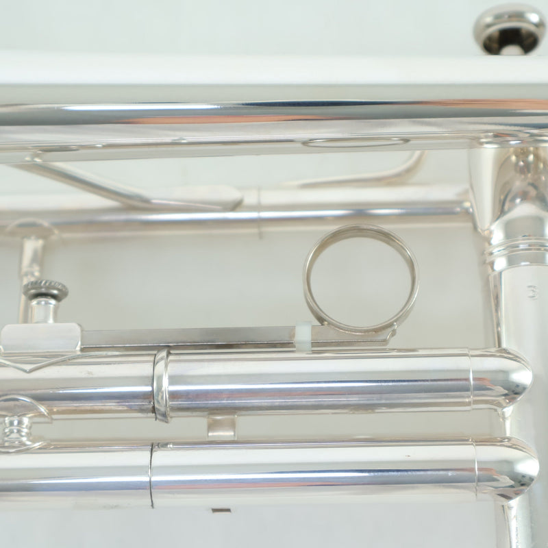 King Model 601 Student Bb Trumpet in Lacquer BRAND NEW- for sale at BrassAndWinds.com