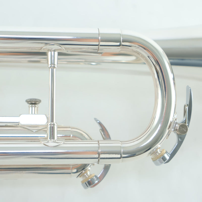 King Model 601 Student Bb Trumpet in Lacquer BRAND NEW- for sale at BrassAndWinds.com