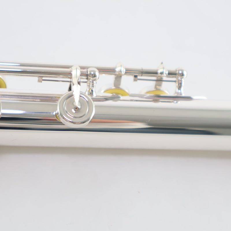 William S. Haynes Model AF580-BO 'Amadeus' Flute SN B2302467 OPEN BOX- for sale at BrassAndWinds.com