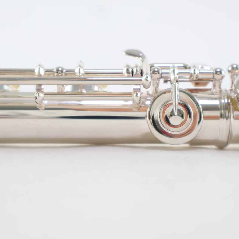 William S. Haynes Q1 Flute - Open Hole/ Offset G/ B Foot/ 9K Lip SN 9350 OPEN BOX- for sale at BrassAndWinds.com