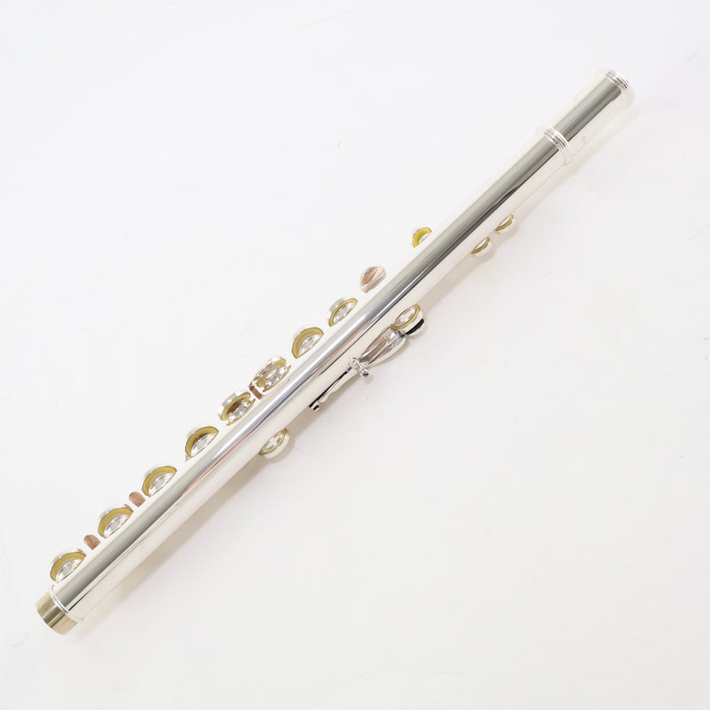 William S. Haynes Q1 Flute - Open Hole/ Offset G/ B Foot/ 9K Lip SN 9559 OPEN BOX- for sale at BrassAndWinds.com