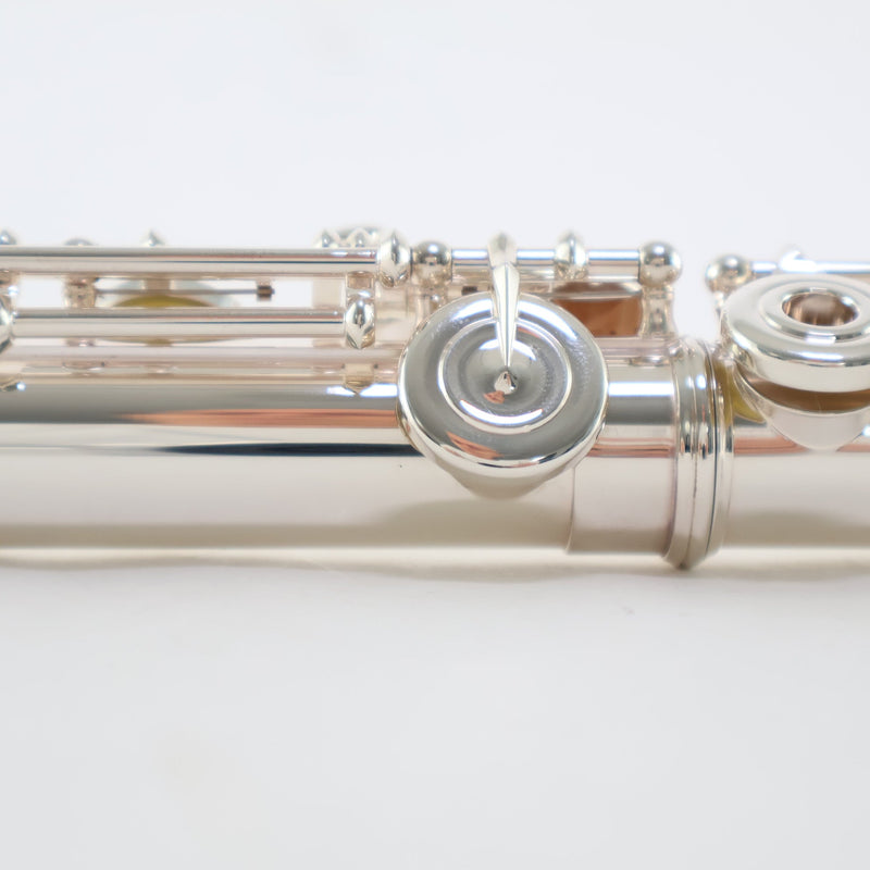 William S. Haynes Q2 Flute - Open Hole/ Inline G/ B Foot/ 9K Lip Plate SN 9749 OPEN BOX- for sale at BrassAndWinds.com