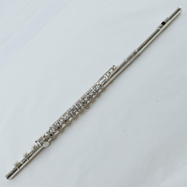 William S. Haynes Q2 Flute with Classic Solid Silver Headjoint and Body SN 7059 OPEN BOX- for sale at BrassAndWinds.com