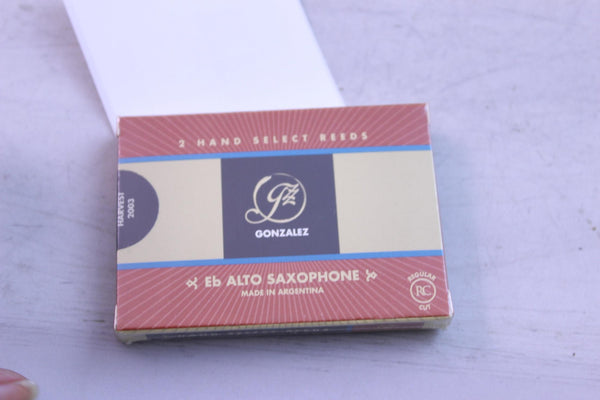 Gonzalez Eb Alto Saxophone Reeds Strength 3.75, Box of 2- for sale at BrassAndWinds.com